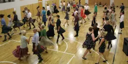 Bal avec musiciens / Evening dance with live music