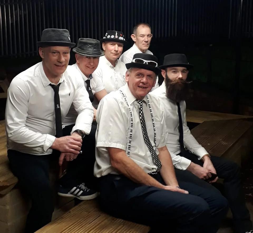The Revolvers at the Black Bear Tewkesbury