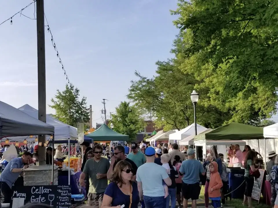 Highwood Evening Gourmet Market