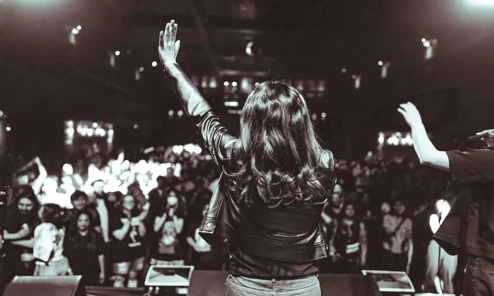 Emo Night Karaoke Boise: Sing Onstage With A Live Band!