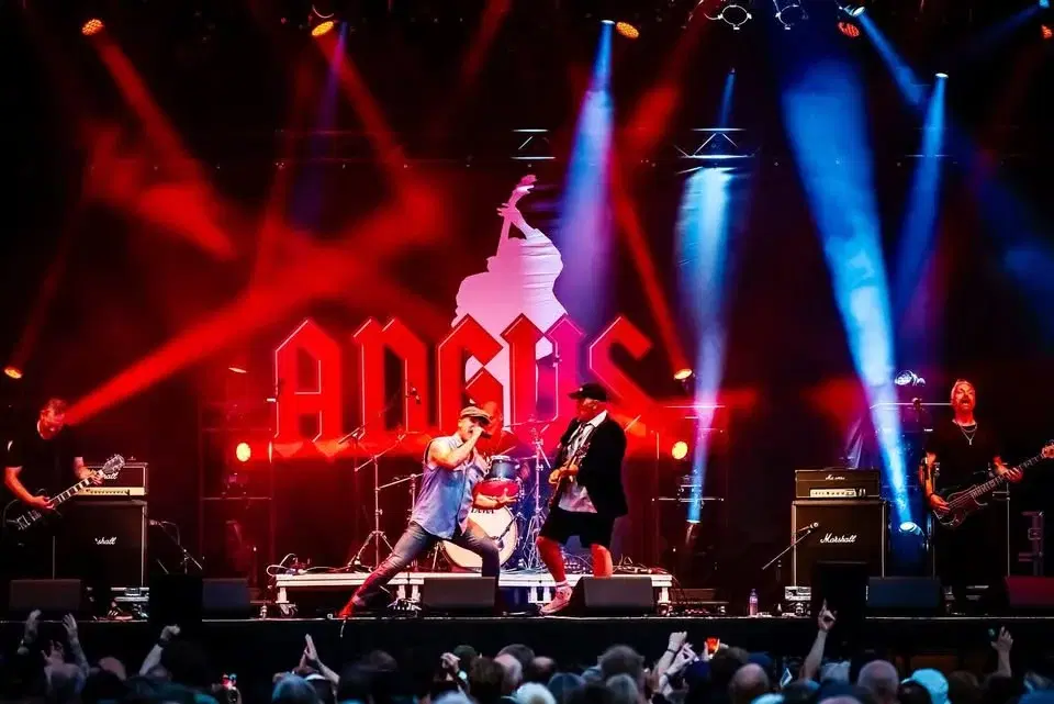 ANGUS spelar AC/DC i Kvänum