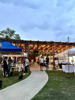 SPRING MAY MARKET 🌹