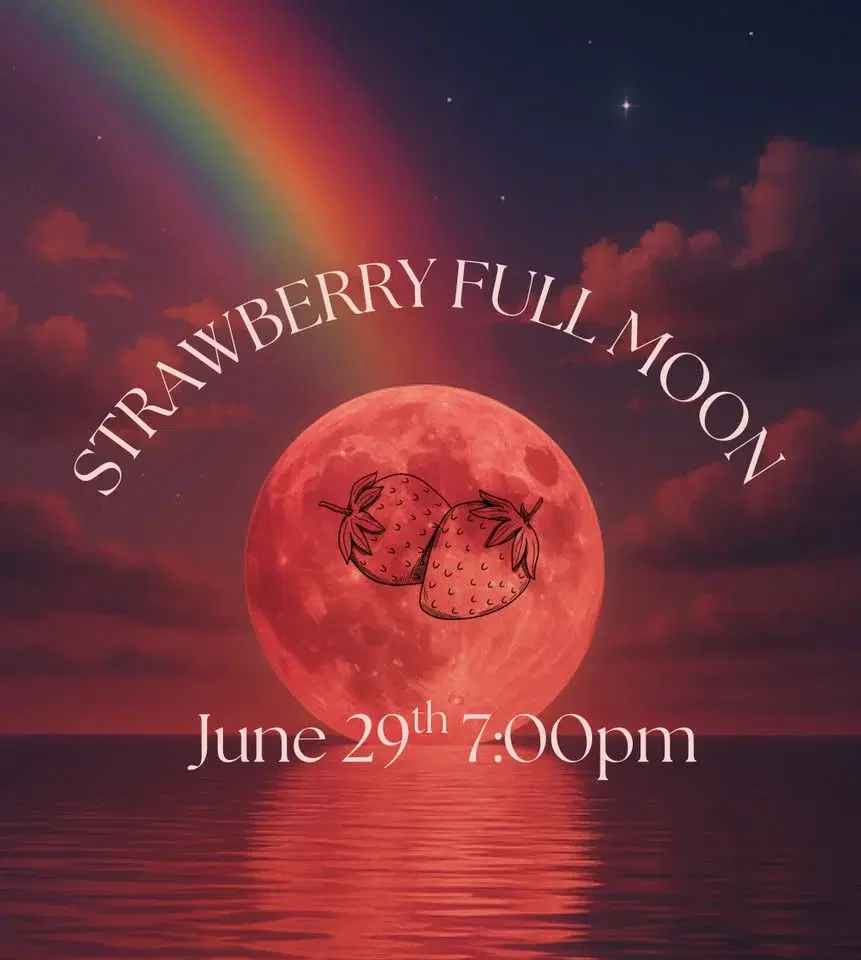 Strawberry Full Moon Circle