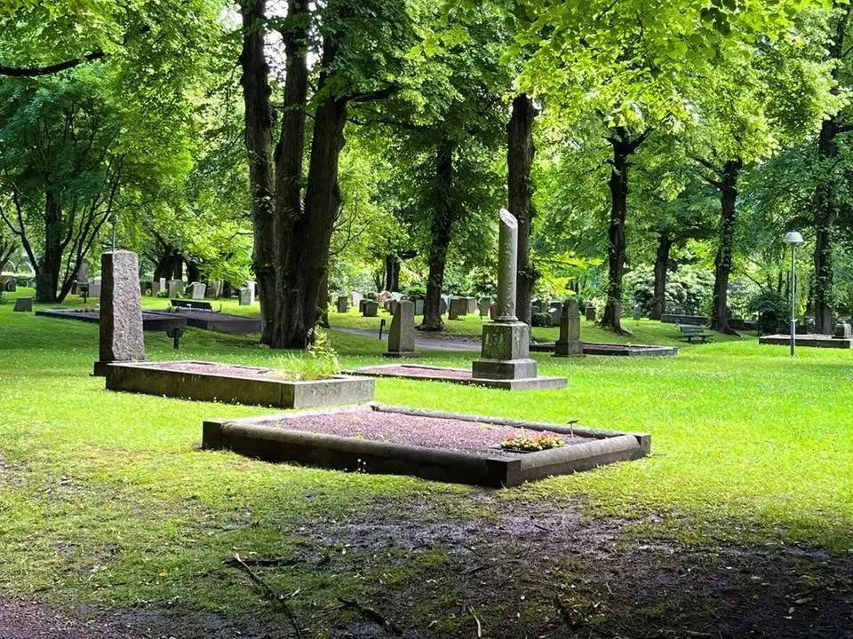 Stampens kyrkogård Del 2 - Guidad vandring