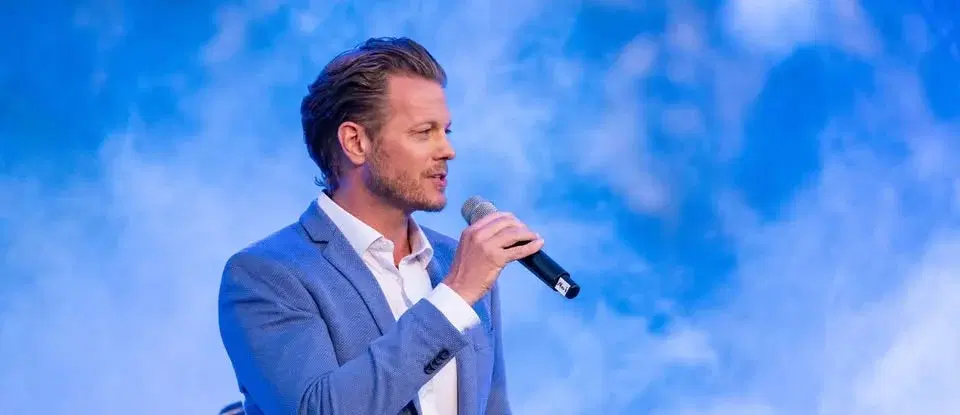 Mark Seibert: Musical Moments