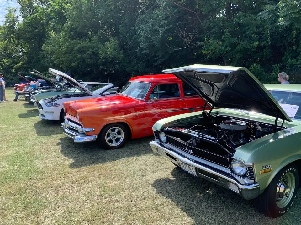 8th Annual Cruisin for Cats Car Show