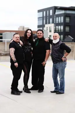 The UnLucky 7s at River Rats