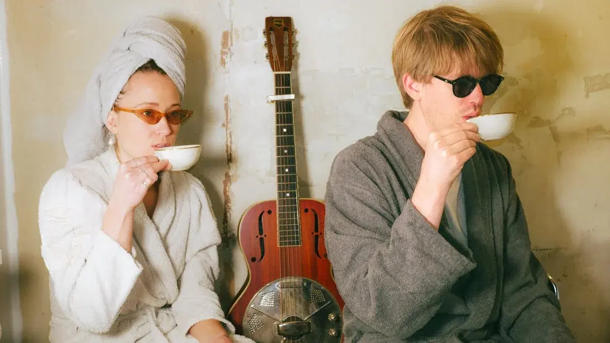 Geyser Festival: On Days Off + Alexander Grandjean + The Victim + Jessie England (US/DK)