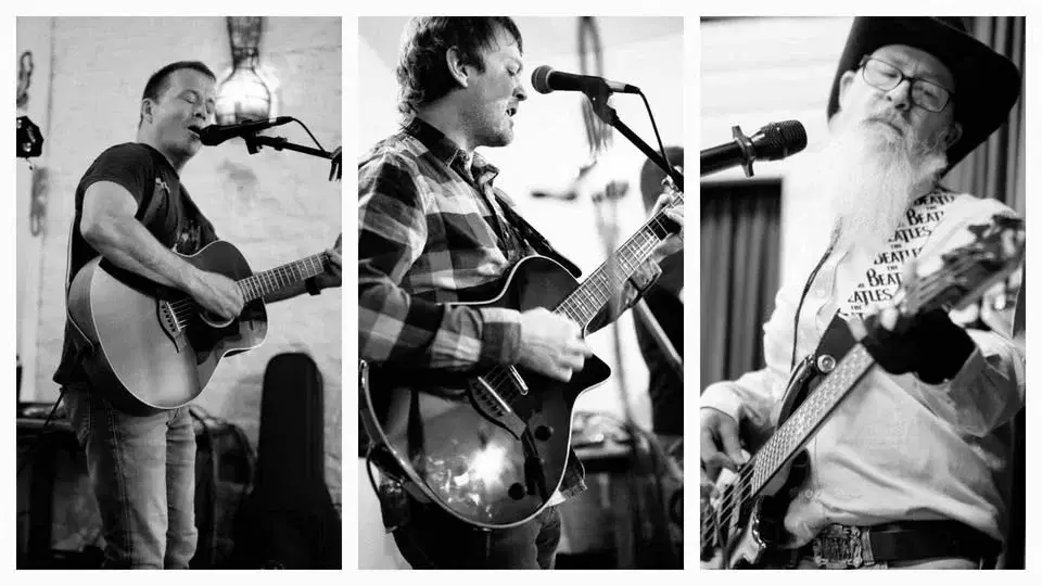 Mellow Submarine (acoustic Beatles trio) @ Charters