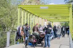 Broloppis utanför Fyrisgården