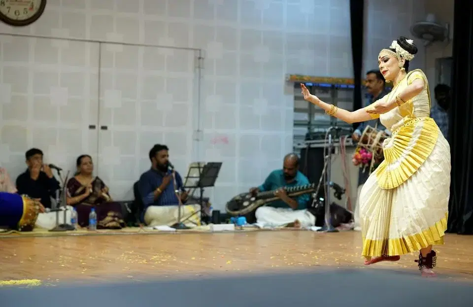 Pratima: Singularity and Beyond