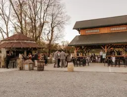 Mothers Day Sips, Snips & Seafood