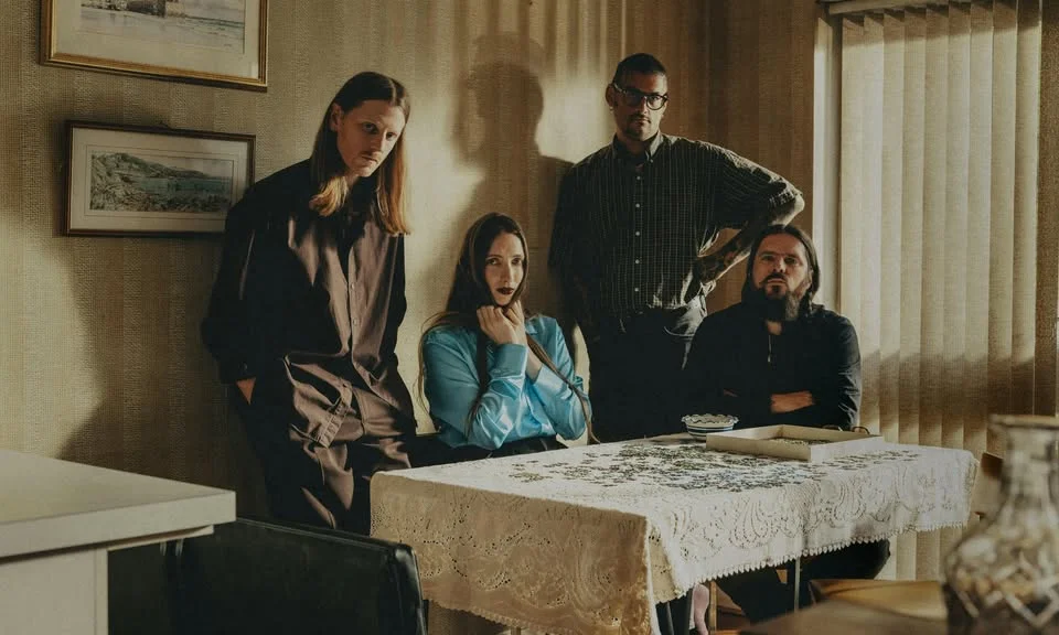 Dry Cleaning + Hotline TNT