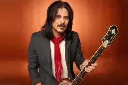 Gilby Clarke with Crashing Wayward & VOXXX