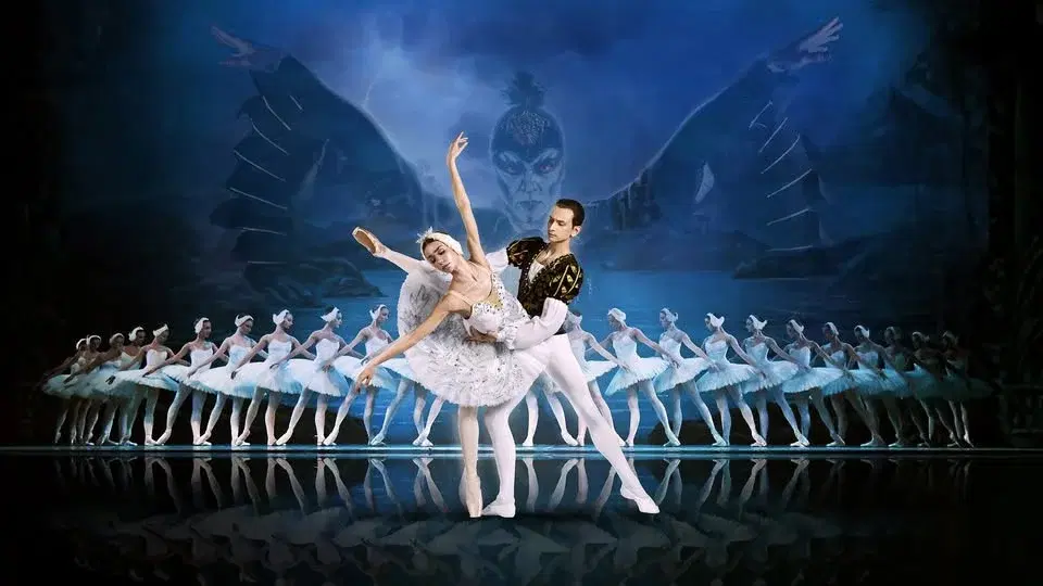 Swan Lake by International Ballet Stars