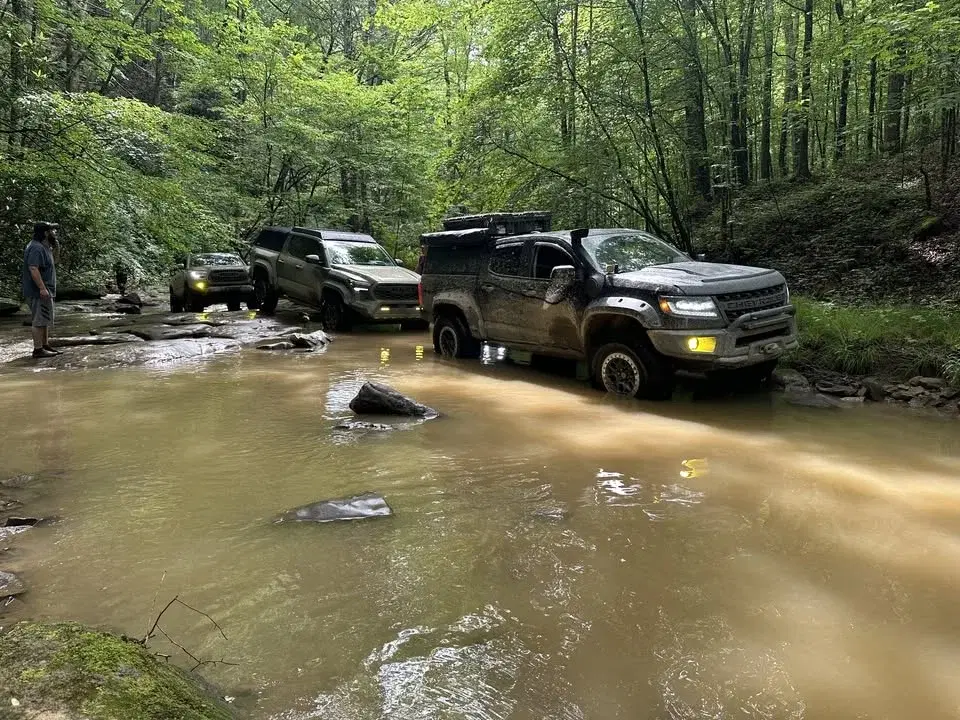 Mitten State Tours invades Leatherwood