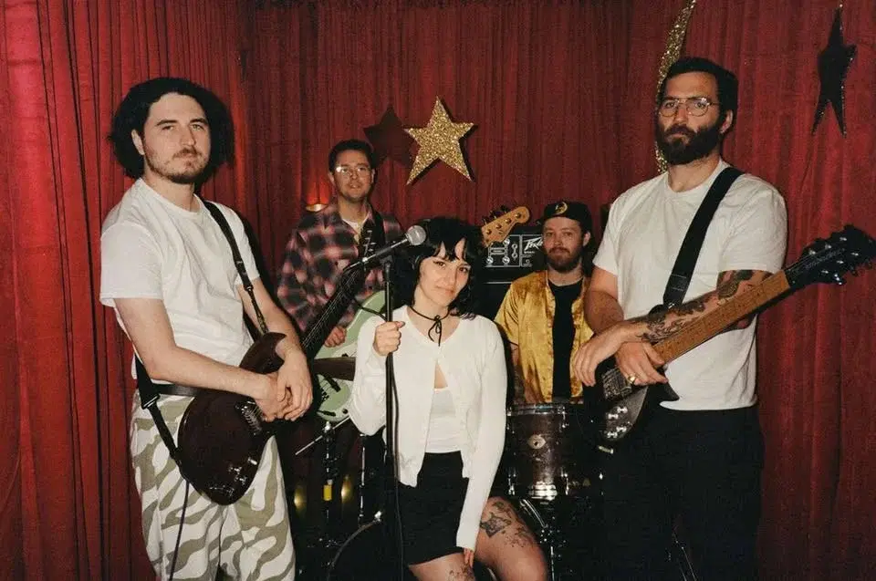 Gouge Away & Ovlov w/ Raskol & The Angies at the First Unitarian Church