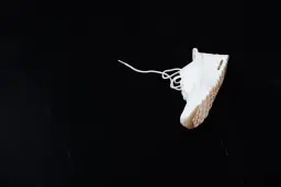 Preview (Insisting) - Lea Martini & Magdalena Meindl