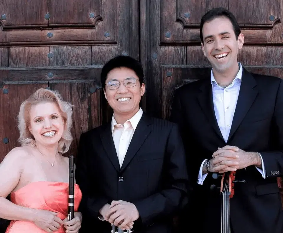 The Black Cedar Trio presents "Live at Muddy Waters"