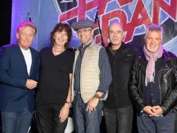 MANFRED MANN'S EARTH BAND | Nürnberg | Der Hirsch