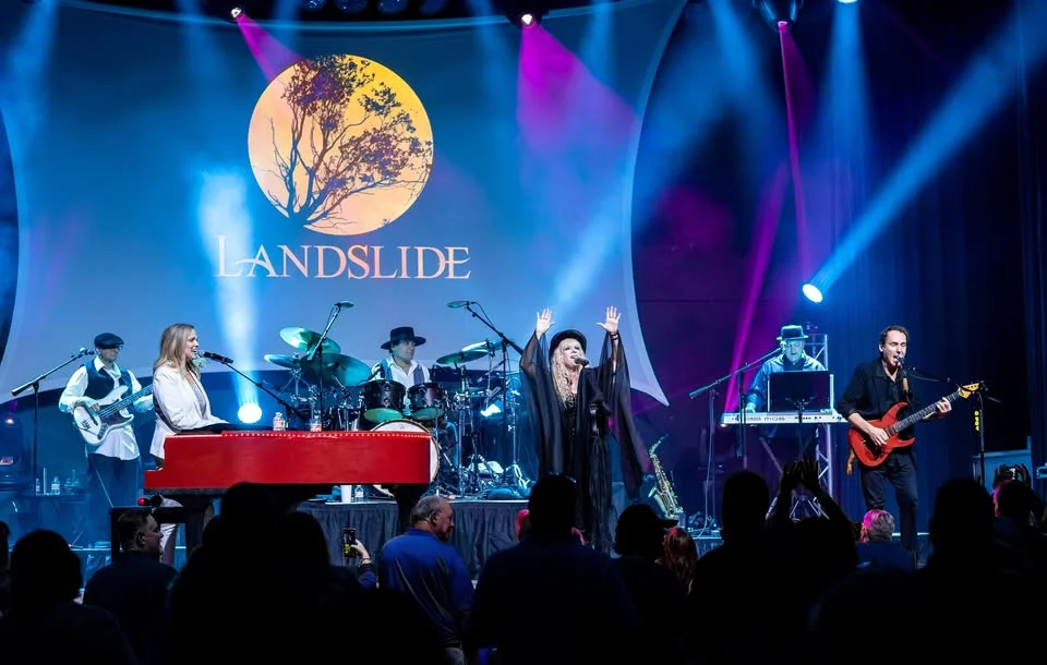 Landslide: Fleetwood Mac trib @ Gladstone MO