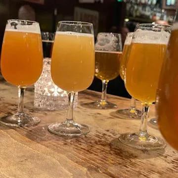 Ölklubbsmöte 🍻 – Medlemskväll på Akkurat 17:e juni