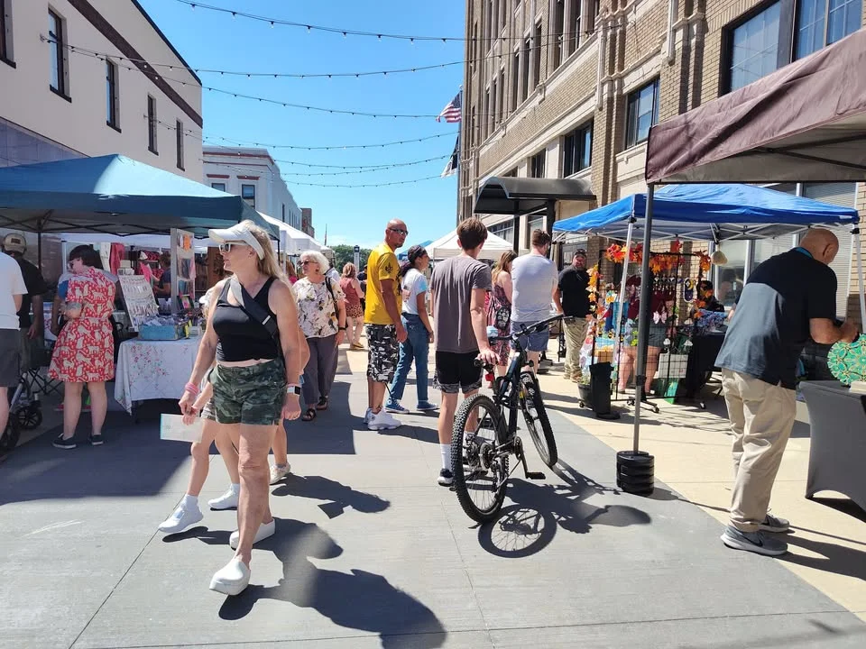 Alley Art Festival AURORA 2026