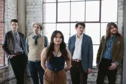 AJ Lee & Blue Summit with Reedy River String Band