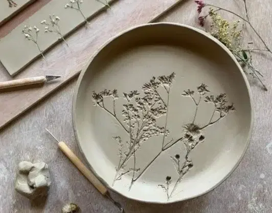 Atelier d'Impression botanique sur argile