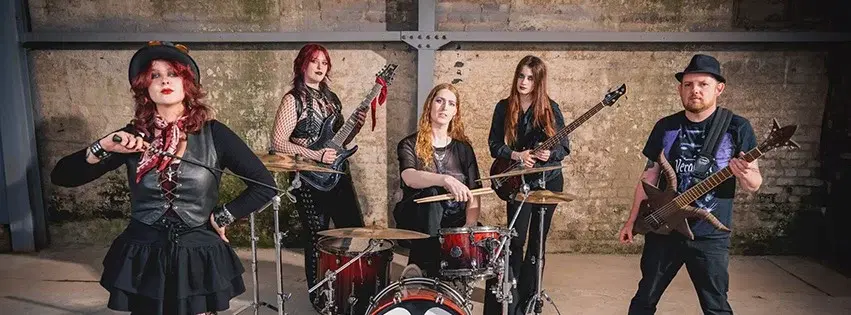 Lesbian Bed Death at Bannerman's Bar, Edinburgh