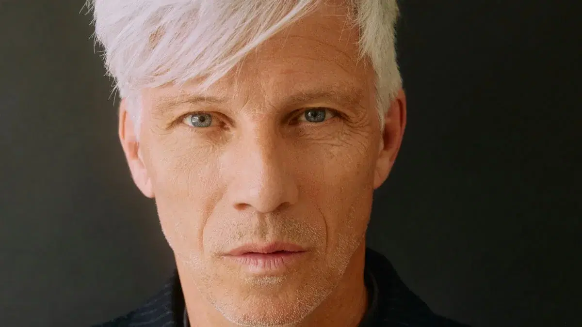 BOGKONCERT// KENNETH THORDAL