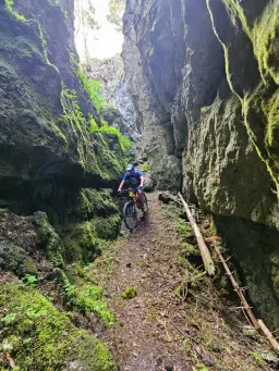 Чудните потайности около Персенк