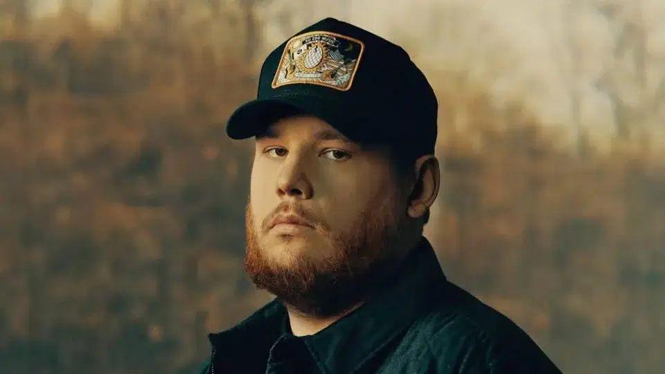 Luke Combs Minneapolis