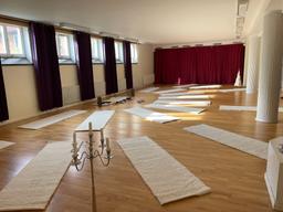 MEDI / HORMONYOGA KURS VÅREN 2026