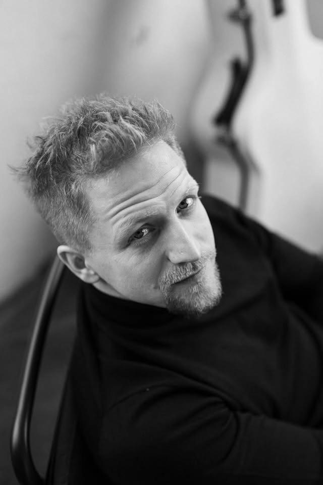 TOMÁŠ KLUS
