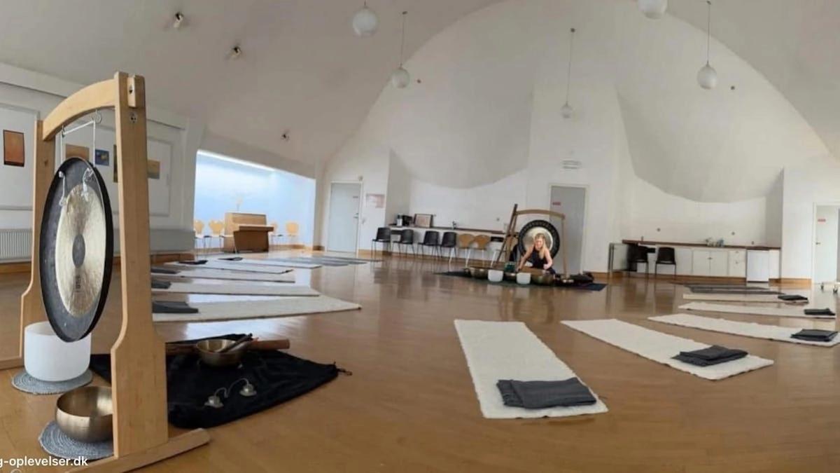 Skanderborg: fuldmåne-klang og gongbad i Audonicon d 23. september 2026