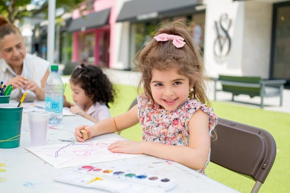 Summer Fest ArtsMobile Family Art Classes