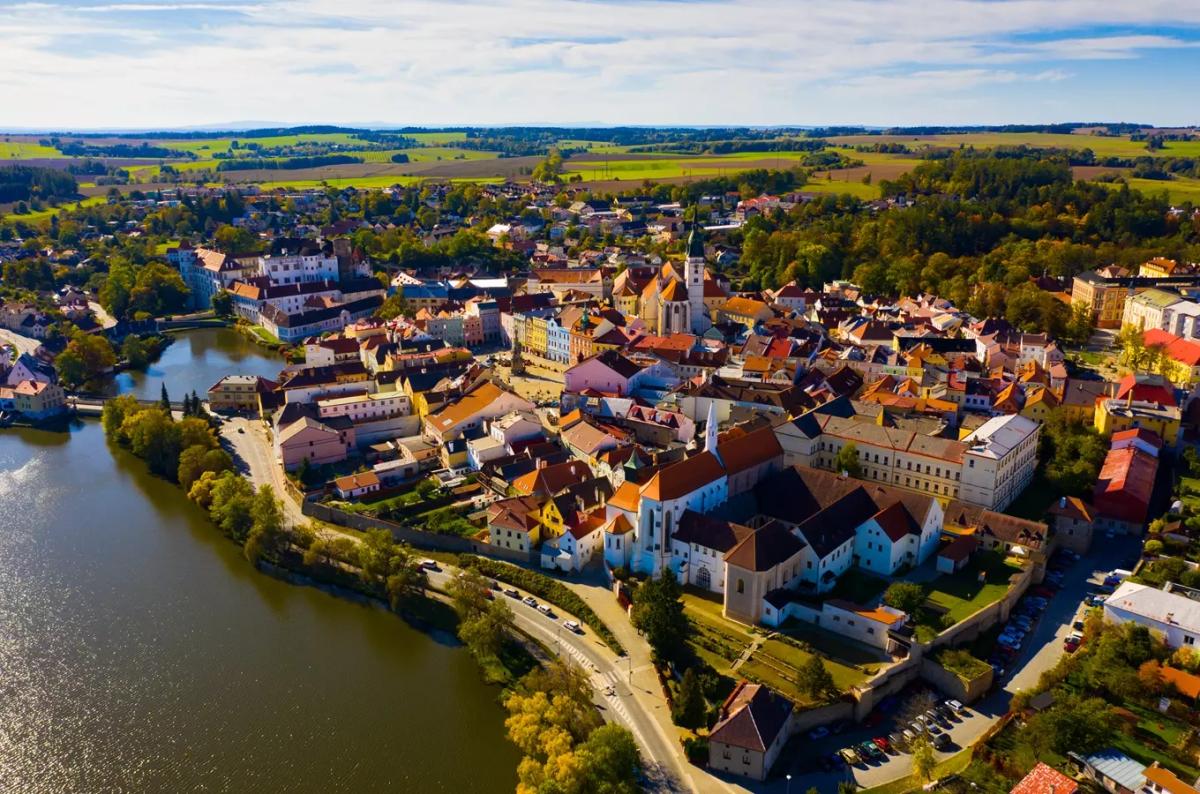 Veličenstvo před branami – výstava na zámku Jindřichův Hradec