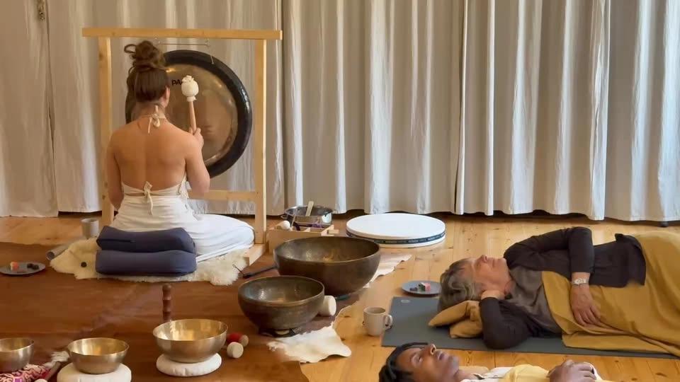 Restorative Sound & Yoga - Fall Afternoons with Anna Ananda