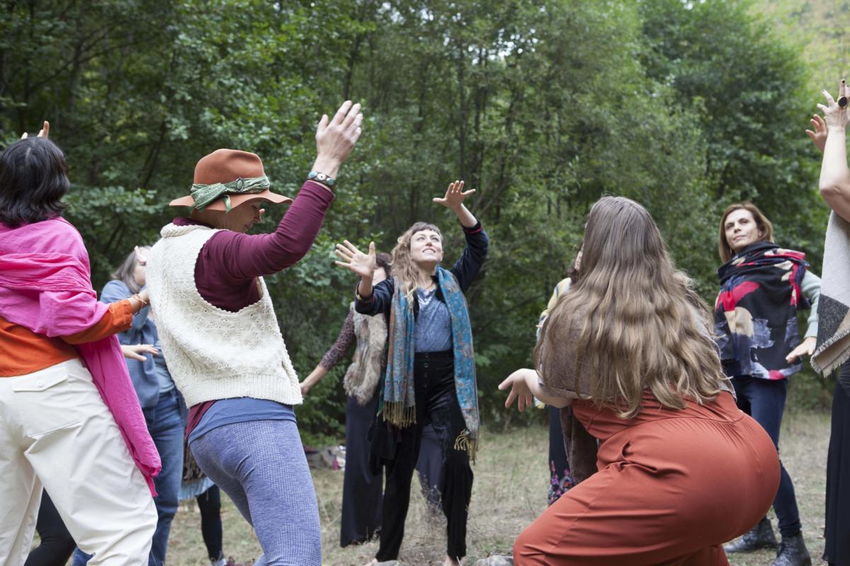 Deep Body ® ~ Somatic dance in the park + (optional) Eclipse hangout