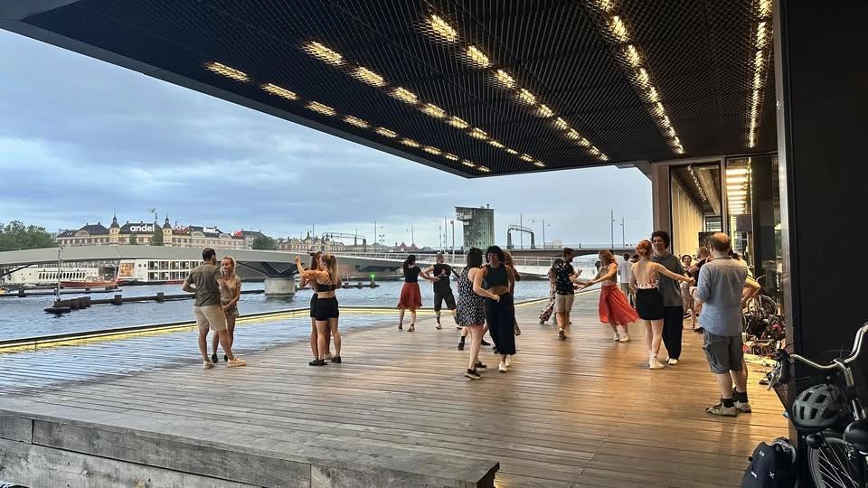 Learn to dance ZOUK at BLOX - Free Beginner Intro & Social