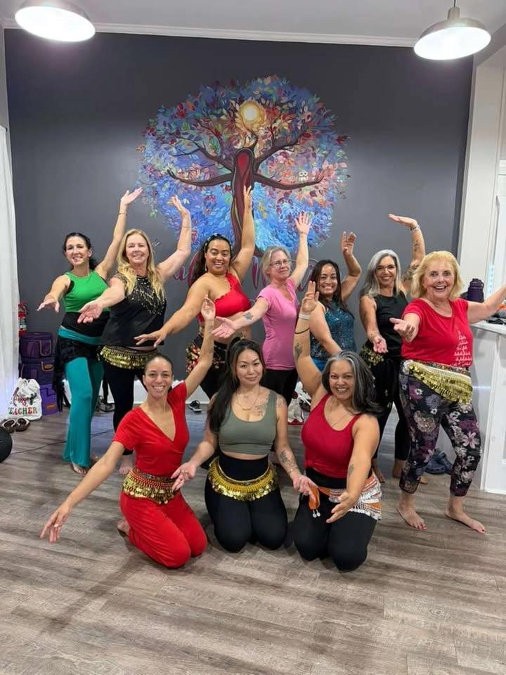 Belly Dance Flow - Technique and Combos with Nicole Pena