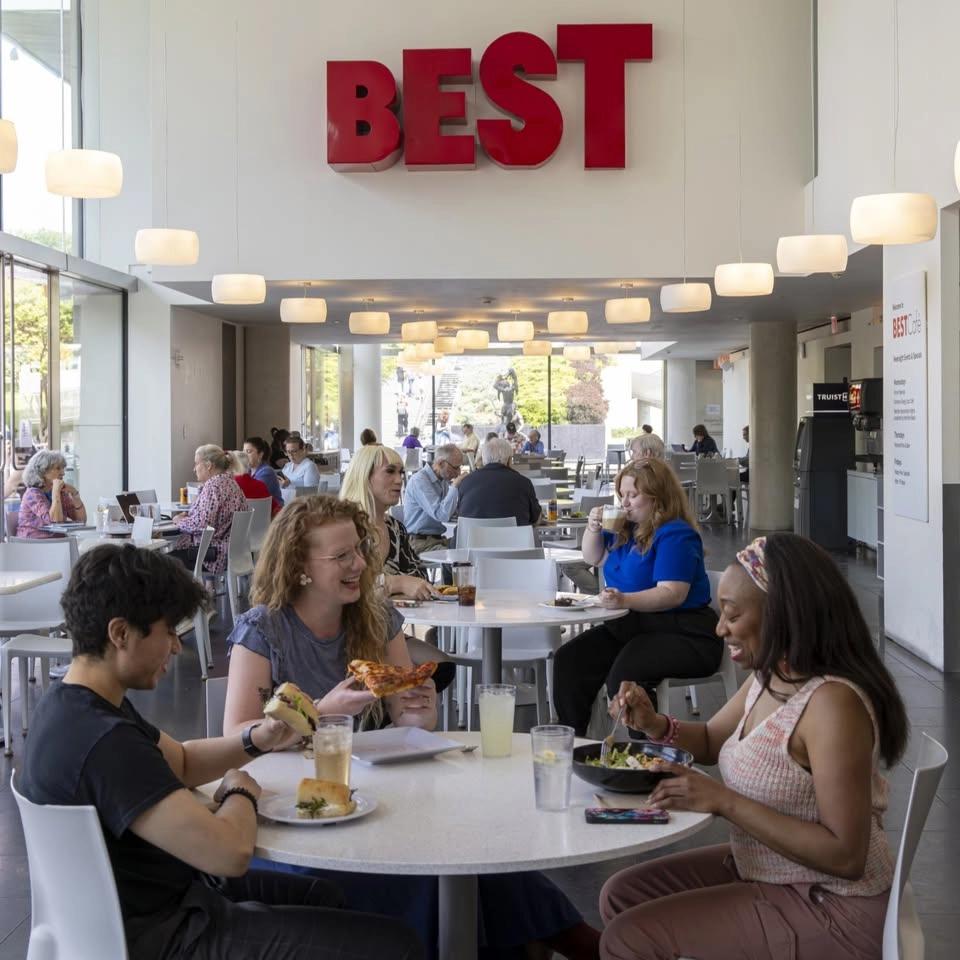 Best Café Event | Thursday Trivia Night