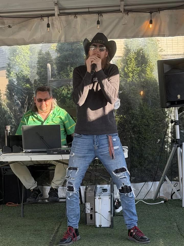 Karaoke is back!