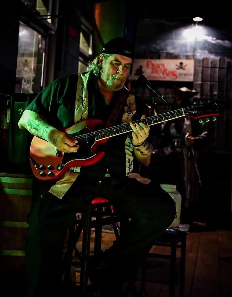 Mondays Blues & Brews Night 🎶