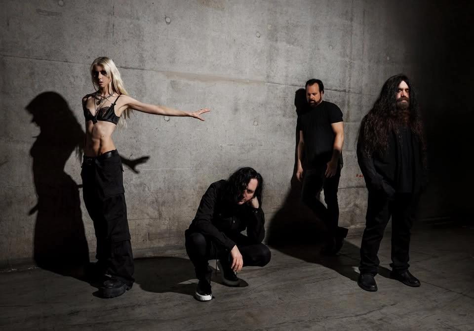 The Pretty Reckless - Dear God Tour | Berlin