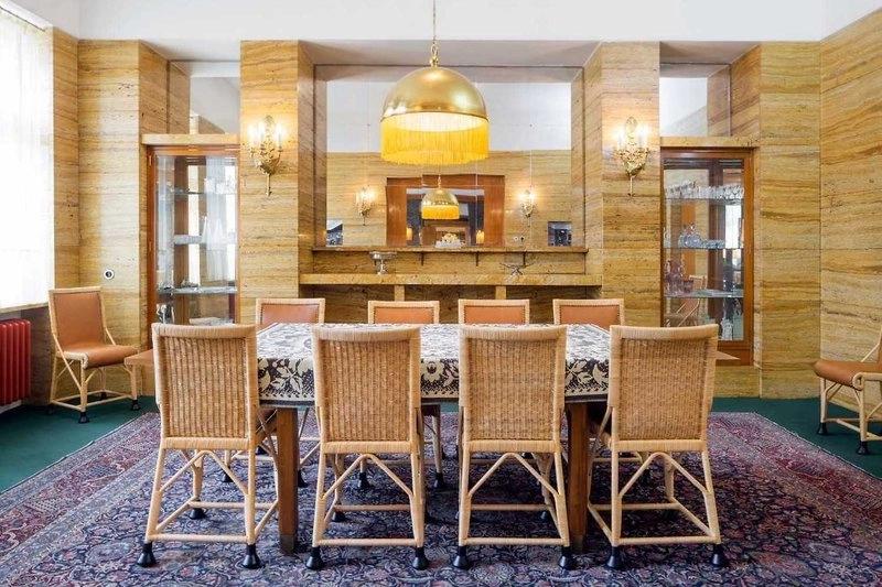 Guided Tour of the Vogl and Kraus Apartments