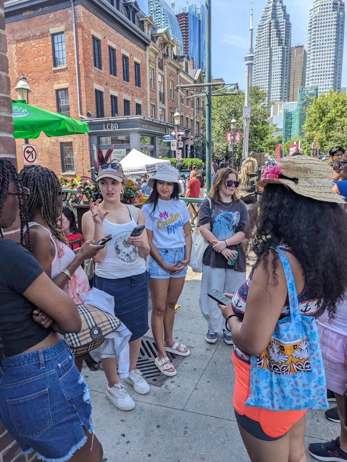 Deeper Connections: Make New Friends for Women: Montreal City Walk Edition