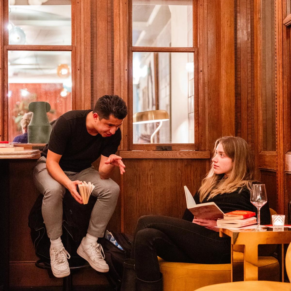 Offline Reading Party 📚 | The 5th Amsterdam Oost