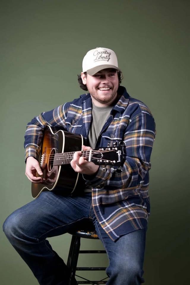Twisted Tea Presents: Country Music Night with Donavan Cyr